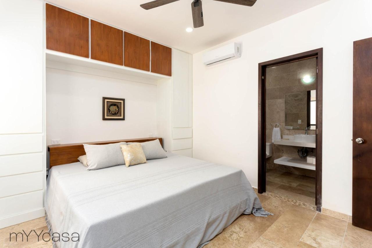 Luxurious 1 Bedroom W/ Pool & Golf Course View Puerto Aventuras Exterior photo