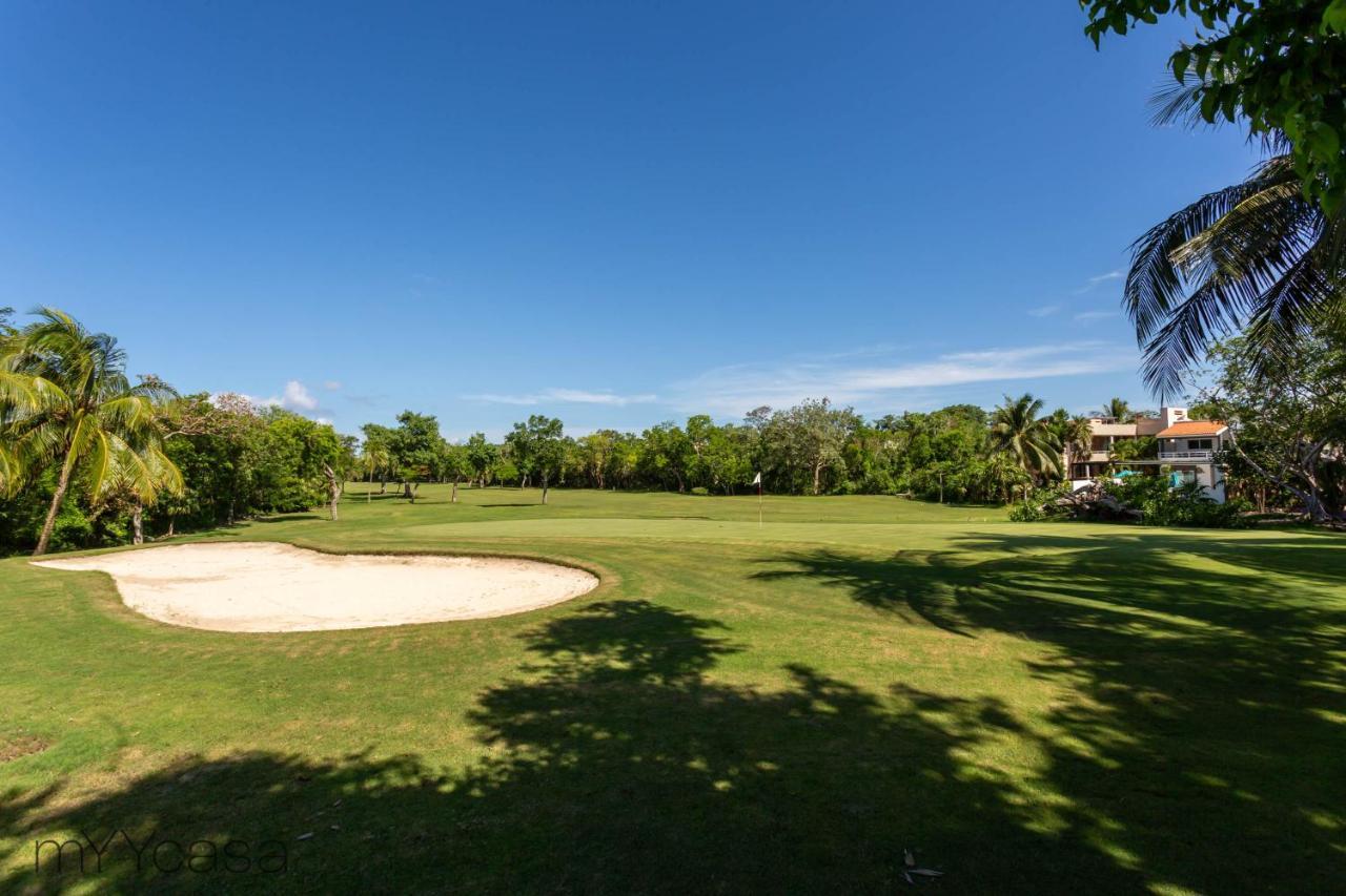 Luxurious 1 Bedroom W/ Pool & Golf Course View Puerto Aventuras Exterior photo